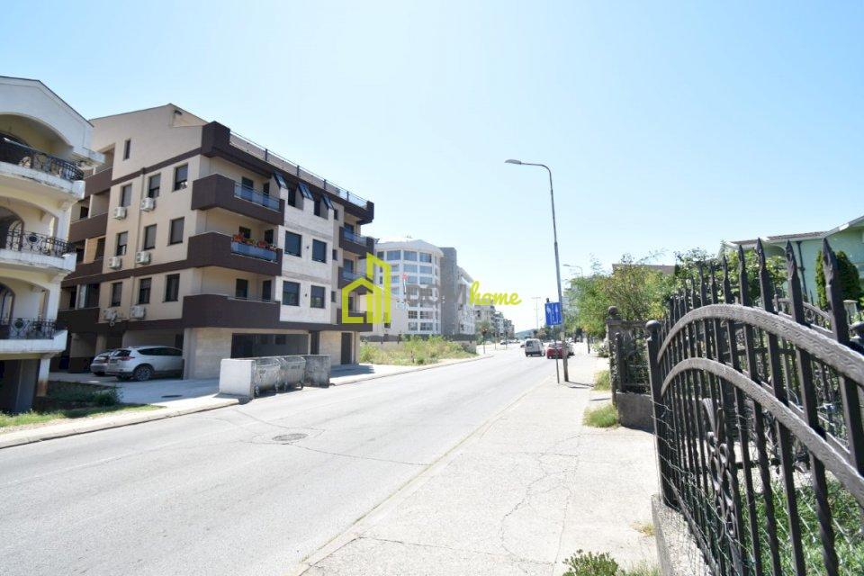 Dvosoban stan 60m2, Vezirov most